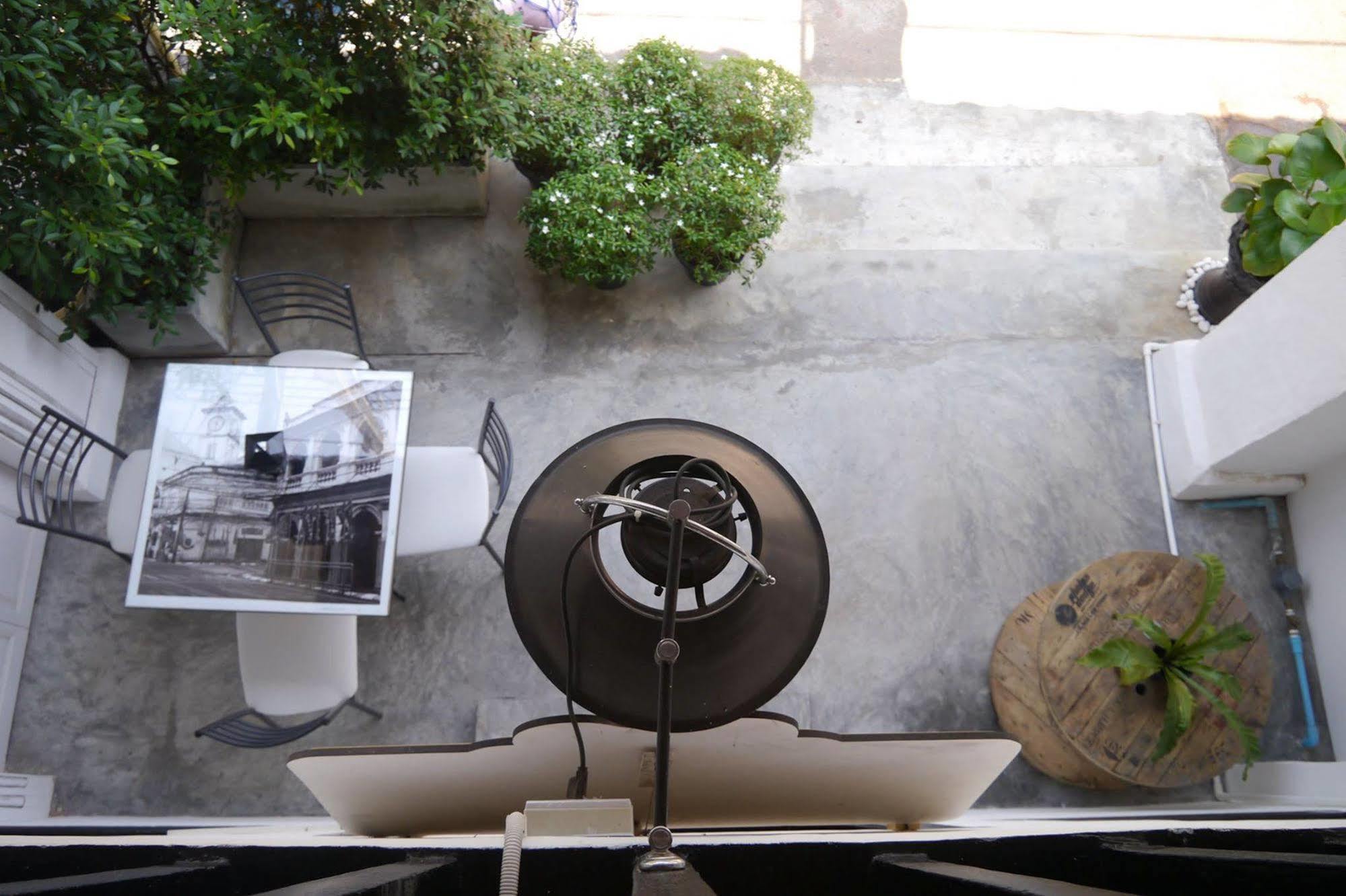 Chino Town Gallery Alley - Sha Plus Phuket Exterior foto